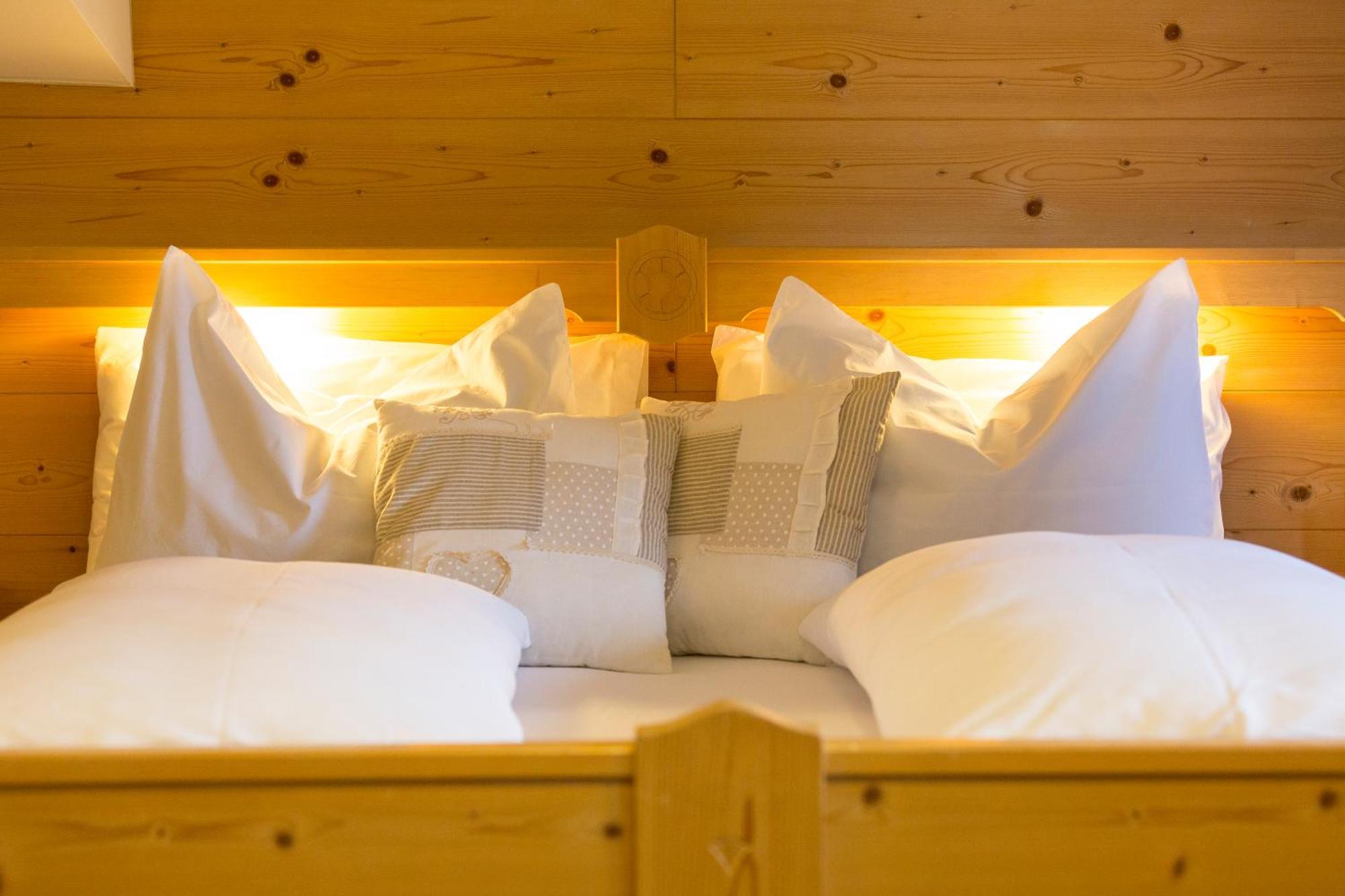 Hotel Urthaler Добиако Екстериор снимка